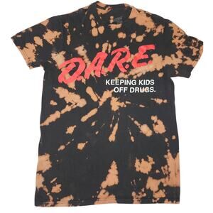 D.A.R.E Keeping Kids Off Drgs Tie Dye Shirt Small - Like New Excellent Condition
